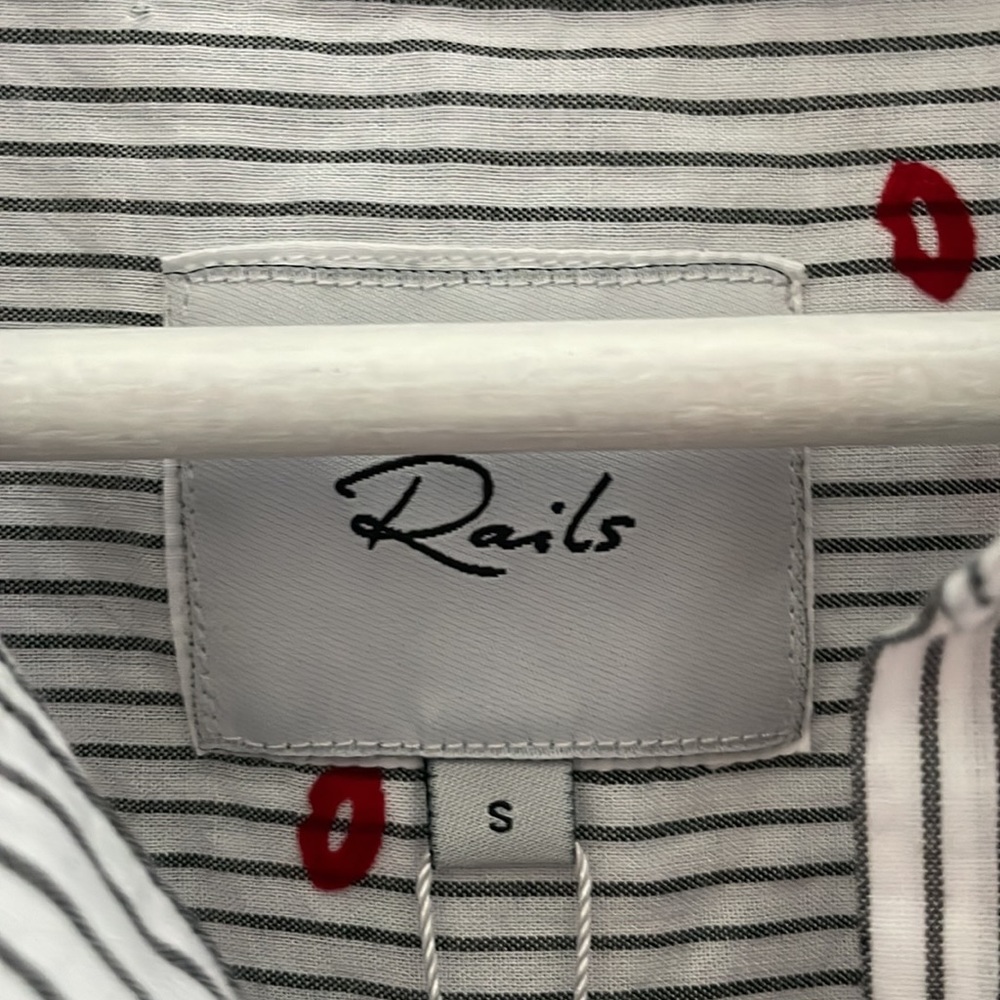 Rails Taylor Striped Lip-print Cotton-blend Shirt In Flocked Kisses NWT! - Picture 4 of 10